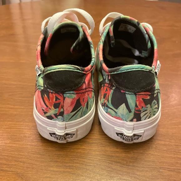 Vans Hawaii print low top women’s size 7 - Picture 2 of 4